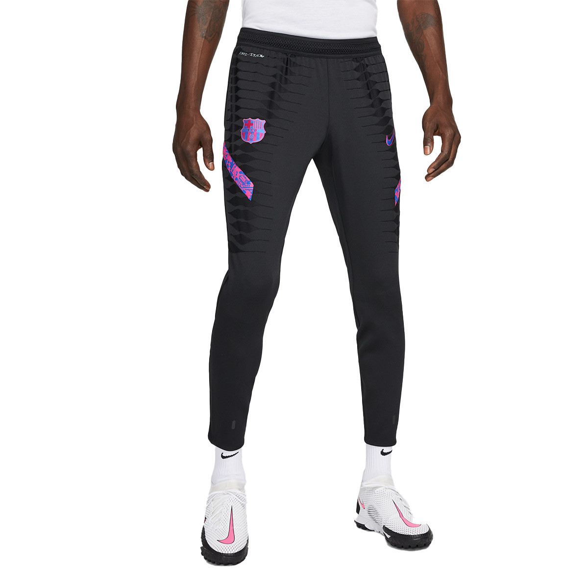 Pantalón largo Nike FC Barcelona Training 2021-2022 Black-Fireberry-Hyper  Royal - Fútbol Emotion