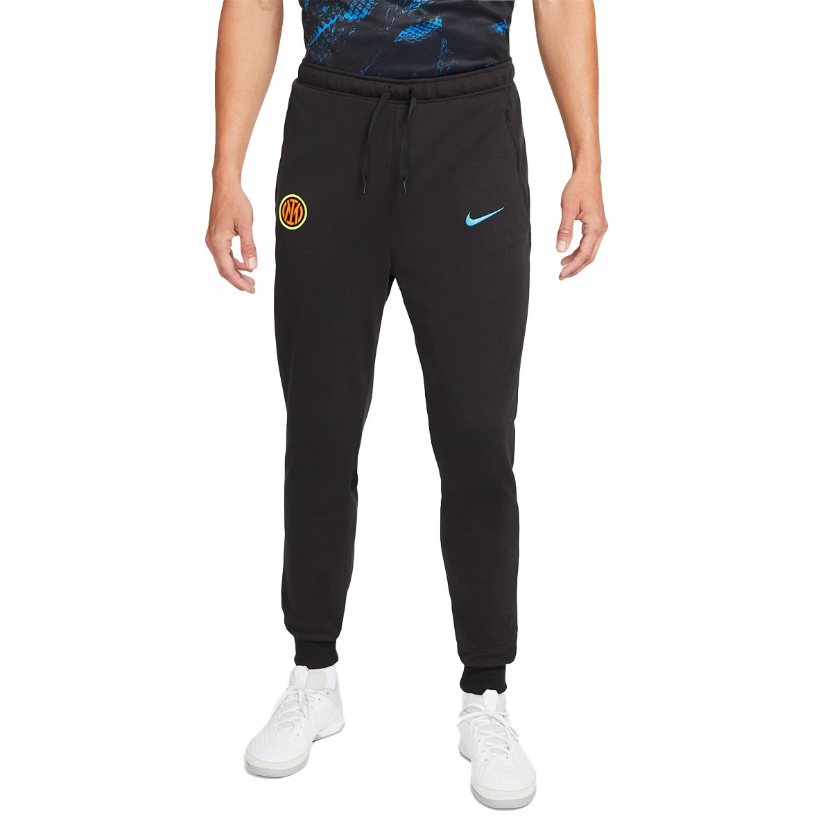 pantalon-largo-nike-inter-mnk-df-travel-flc-pnt-cl-blackblackblackchlorine-blue-no-spons-negro-0