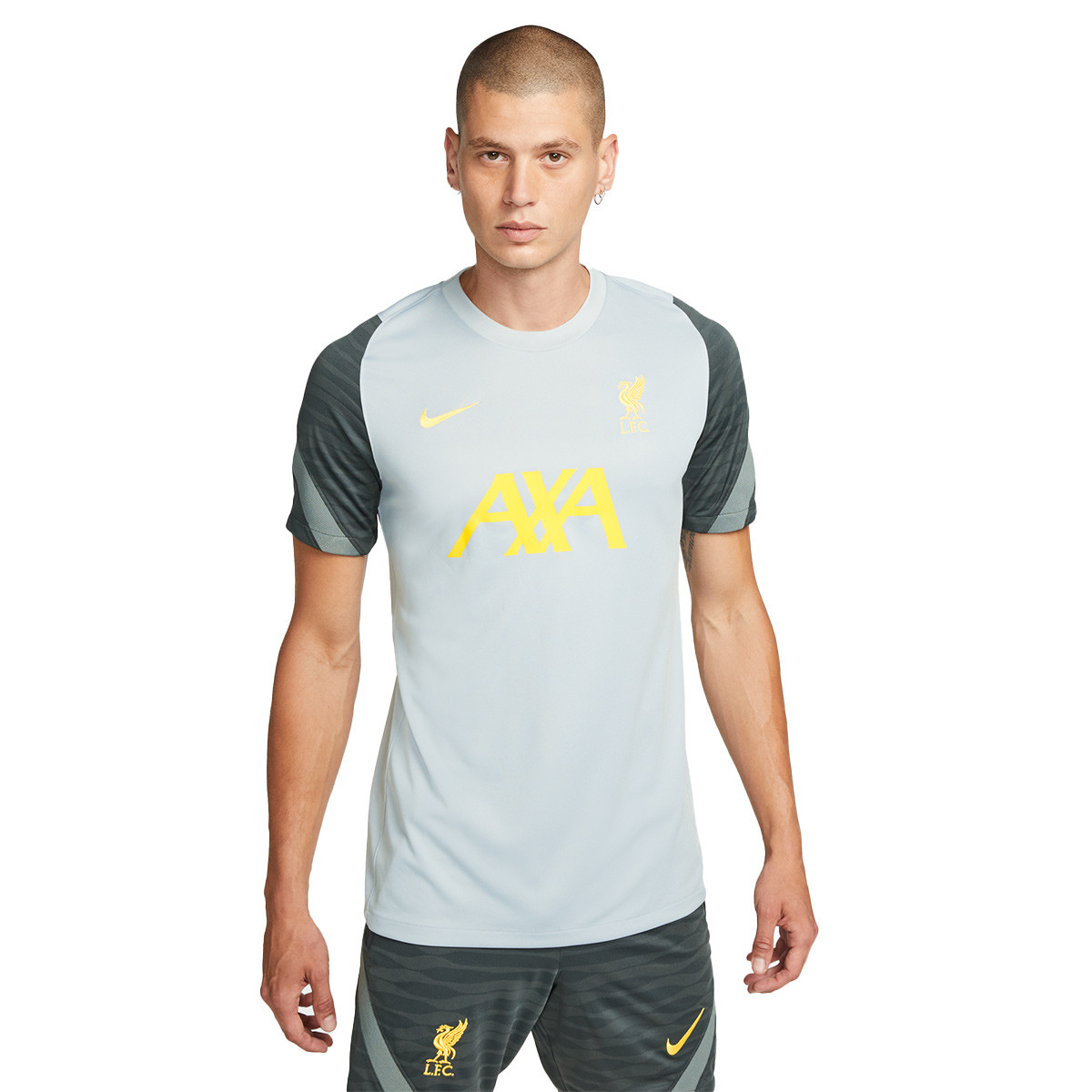 Camiseta Nike Liverpool FC Training 2021-2022 Wolf Grey-Smoke Grey-Chrome  Yellow - Fútbol Emotion