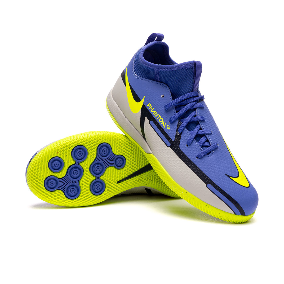nike futsal shoes phantom