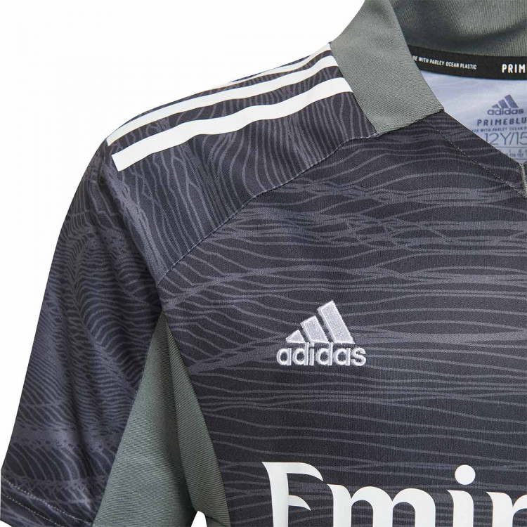 camiseta-adidas-real-madrid-primera-equipacion-portero-2021-2022-nino-black-3.jpg