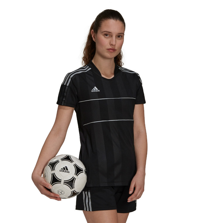 camiseta-adidas-tiro-mujer-black-3.jpg