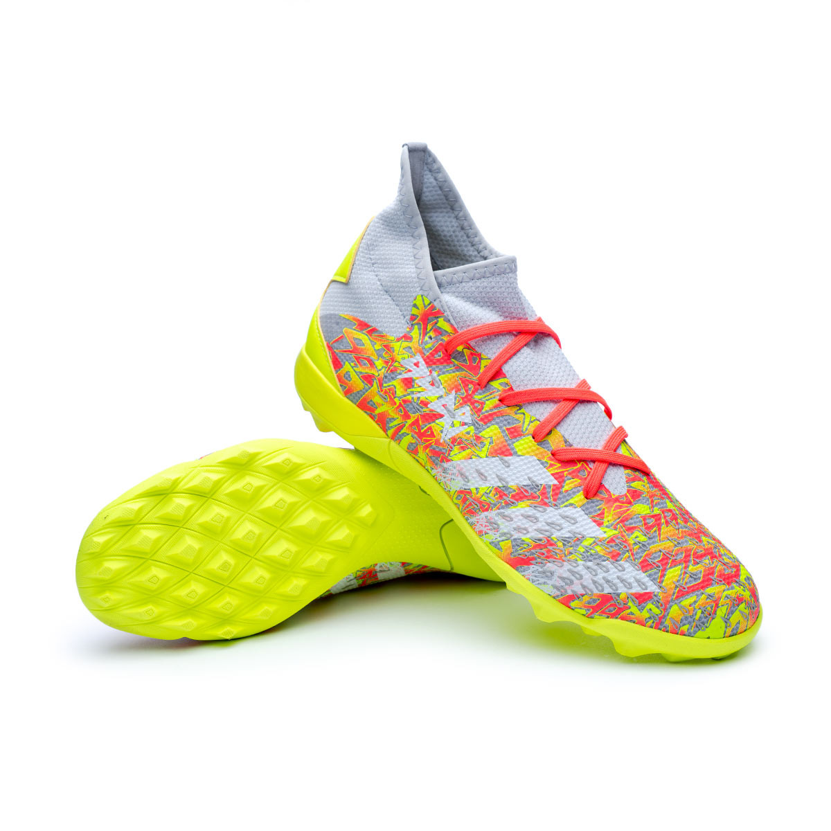 Zapatos de fútbol adidas Predator Freak .3 Turf Clear Grey-White-Solar  Yellow - Fútbol Emotion