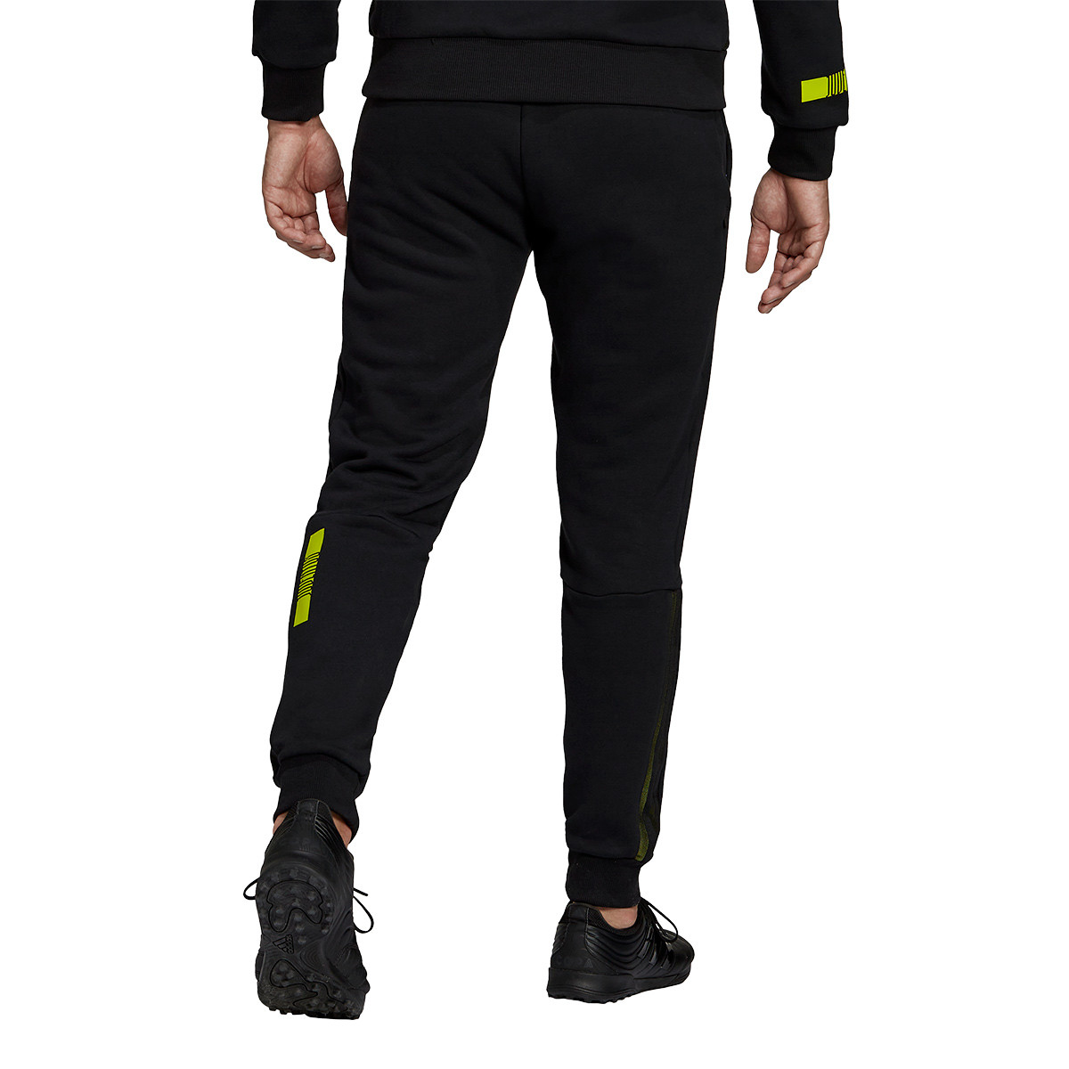Pantalón largo adidas Juventus FC Fanswear 2021-2022 Black-Acid Yellow -  Fútbol Emotion