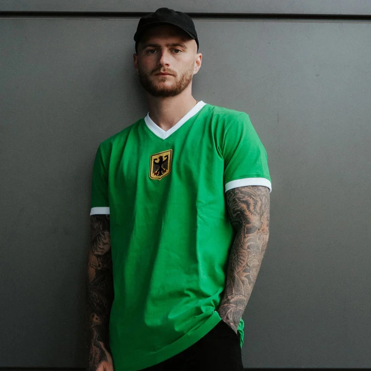camiseta-copa-germany-away-1970s-retro-football-shirt-green-3