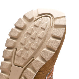 OUTSOLE-3