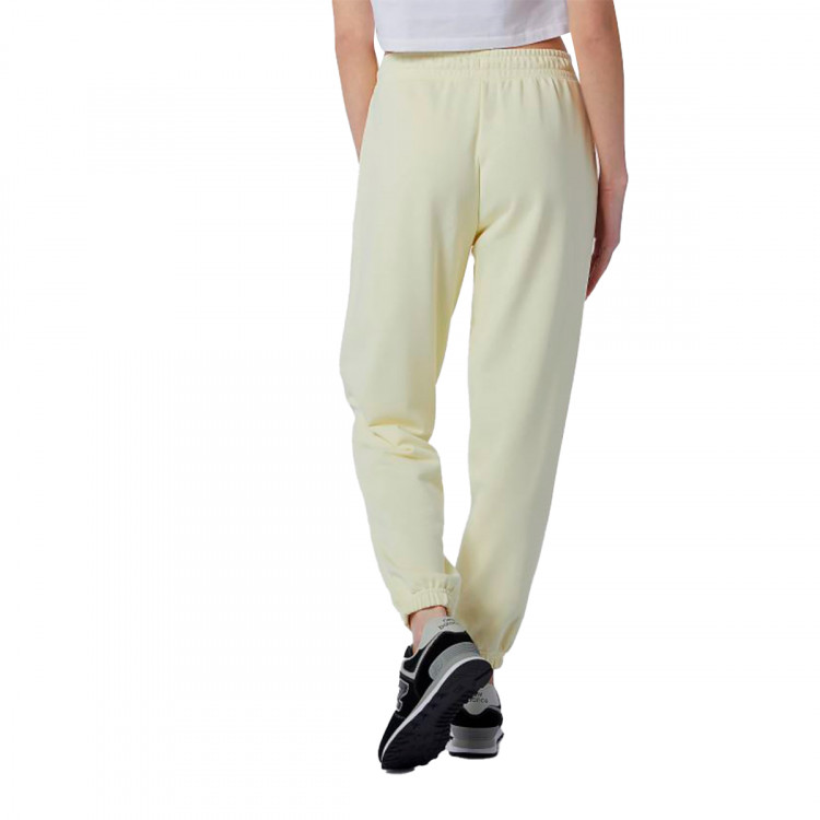 pantalon-largo-new-balance-athletics-intelligent-choice-sweatpant-saturn-yellow-1.JPG