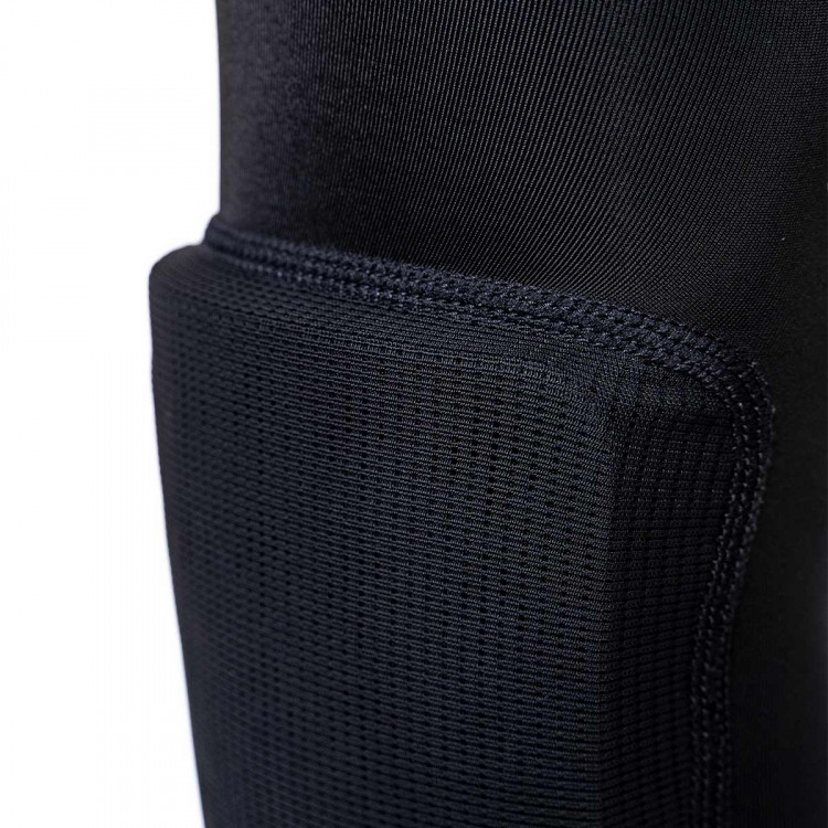 manguitos-sp-futbol-acolchado-negro-3.jpg
