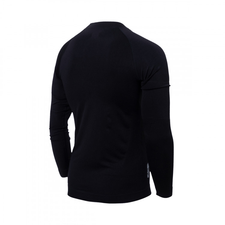 camiseta-sp-futbol-termica-negro-1.jpg