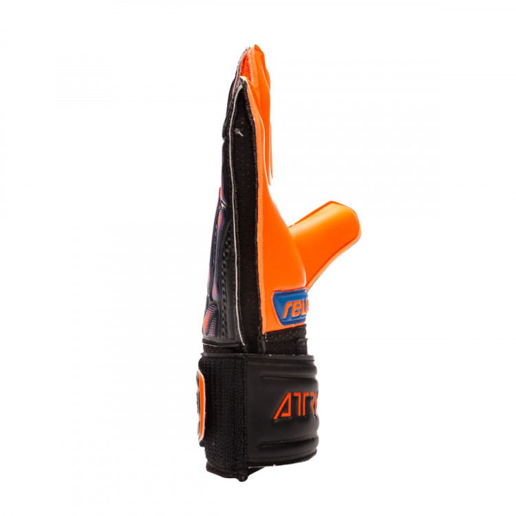 guante-reusch-attrakt-infrared-solid-nino-black-shocking-orange-2.jpg