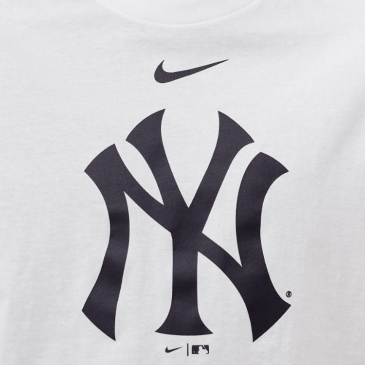 camiseta-nike-large-logo-white-2.jpg