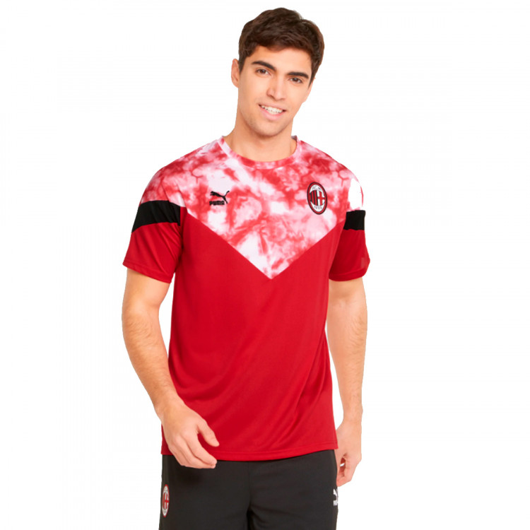 camiseta-puma-ac-milan-fanswear-2021-2022-tango-red-black-2.jpg
