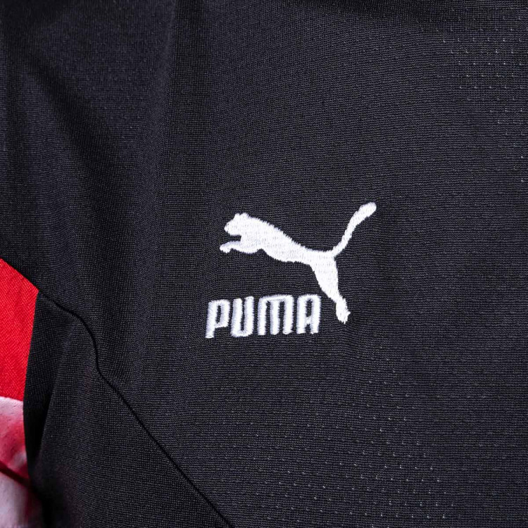 camiseta-puma-ac-milan-fanswear-2021-2022-black-tango-red-3.jpg