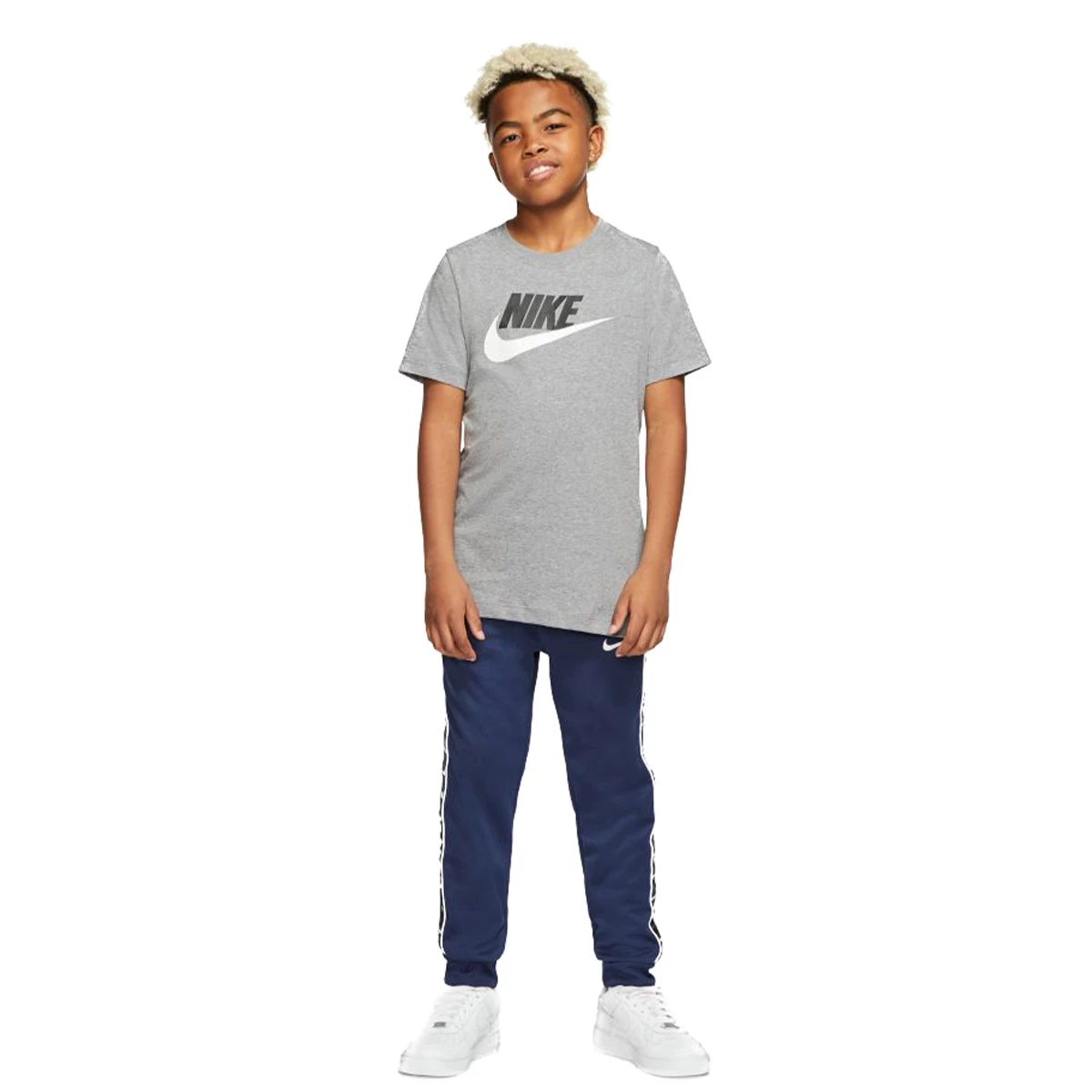 Camiseta nike futura shop icon