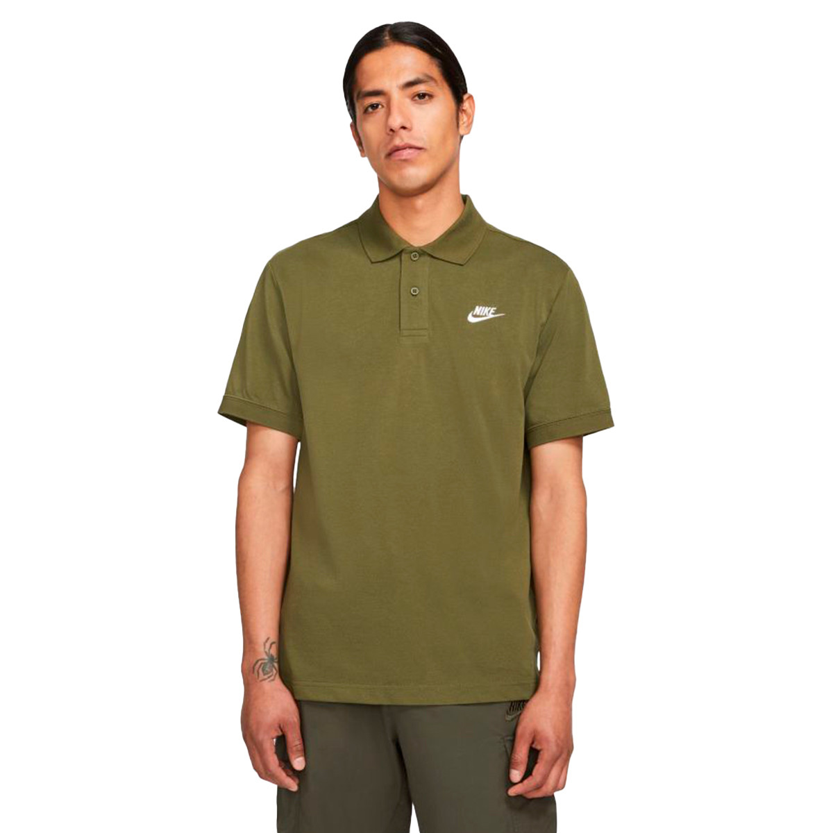 polo nike marrom