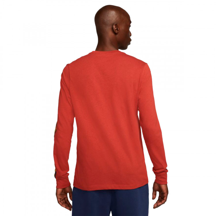 camiseta-nike-pumas-fanswear-2021-2022-firewood-orange-1.jpg