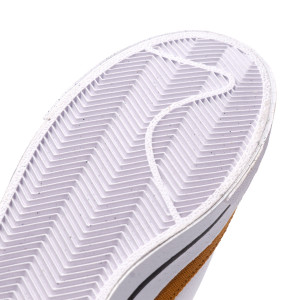 OUTSOLE-3