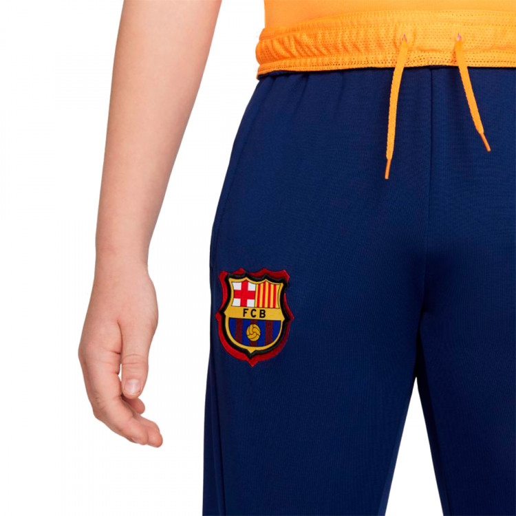 pantalon-largo-nike-fc-barcelona-training-2021-2022-nino-blue-void-vivid-orange-2