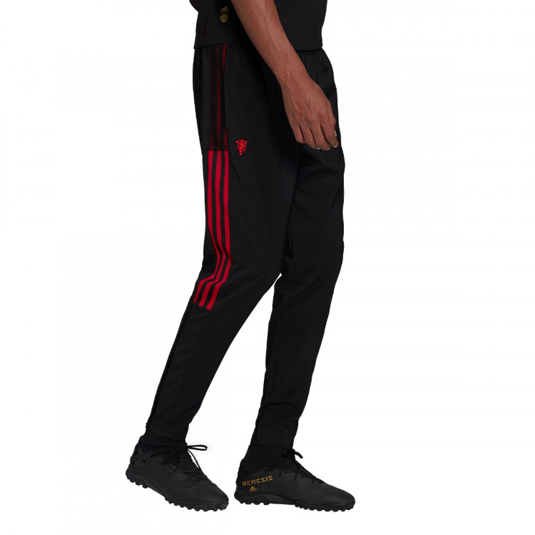 pantalon-largo-adidas-manchester-united-fc-fanswear-2021-2022-black-1.jpg
