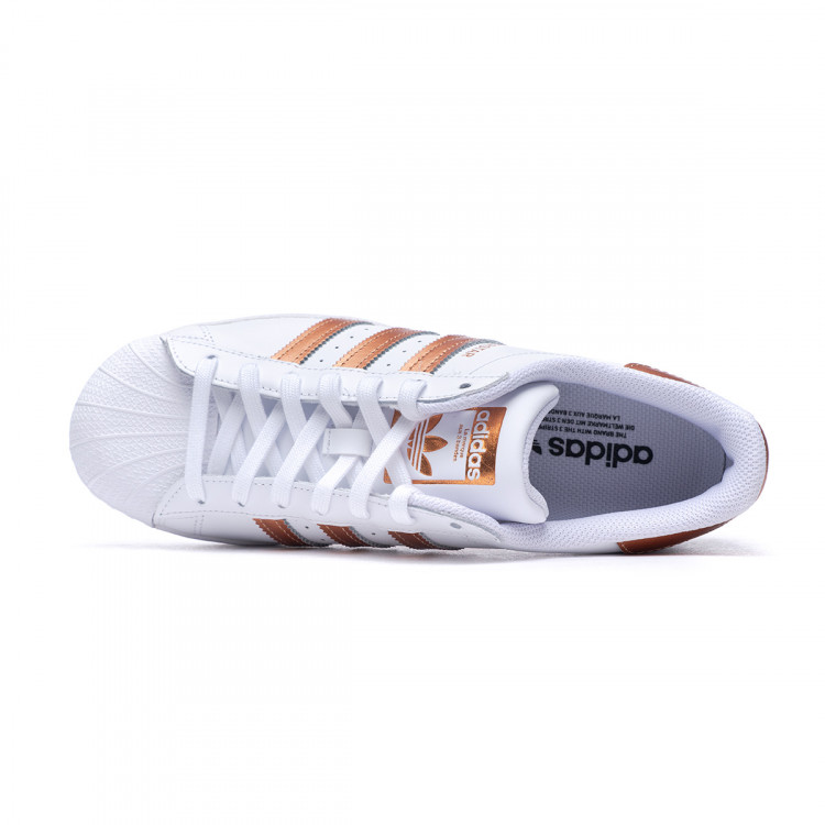 zapatilla-adidas-superstar-mujer-white-copper-metallic-core-black-4.jpg