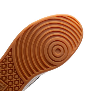OUTSOLE-2