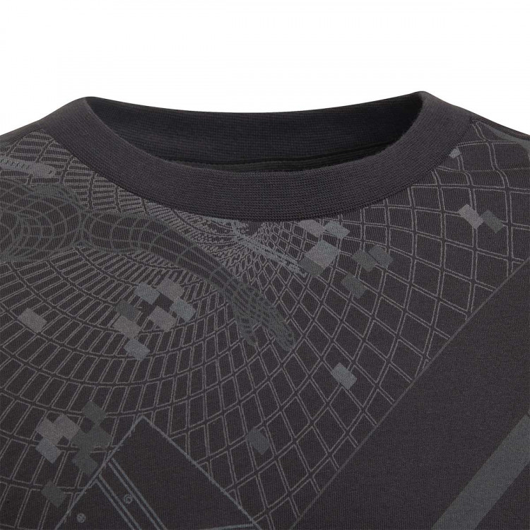 camiseta-adidas-arcade3-allover-print-fz-nino-black-grey-six-carbon-grey-five-2.jpg