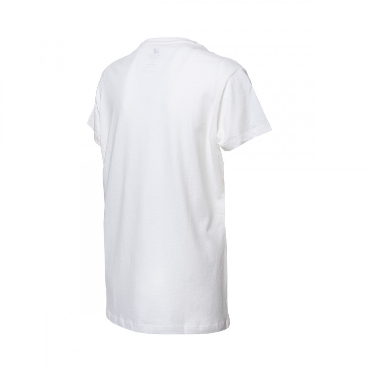 camiseta-new-balance-essentials-stacked-logo-mujer-beige-1.jpg