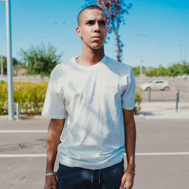camiseta-champion-crewneck-tie-dye-small-logo-beige-1.jpg