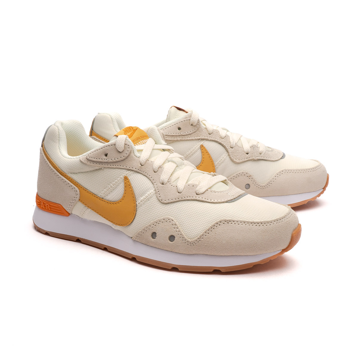 Trainers Nike Venture Runner Coconut 