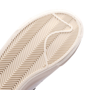 OUTSOLE-3