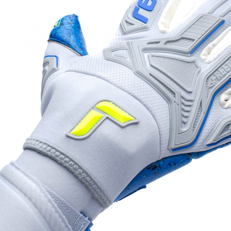 guante-reusch-attrakt-freegel-fusion-ortho-tec-goaliator-vapor-gray-safety-yellow-deep-blue-4.jpg