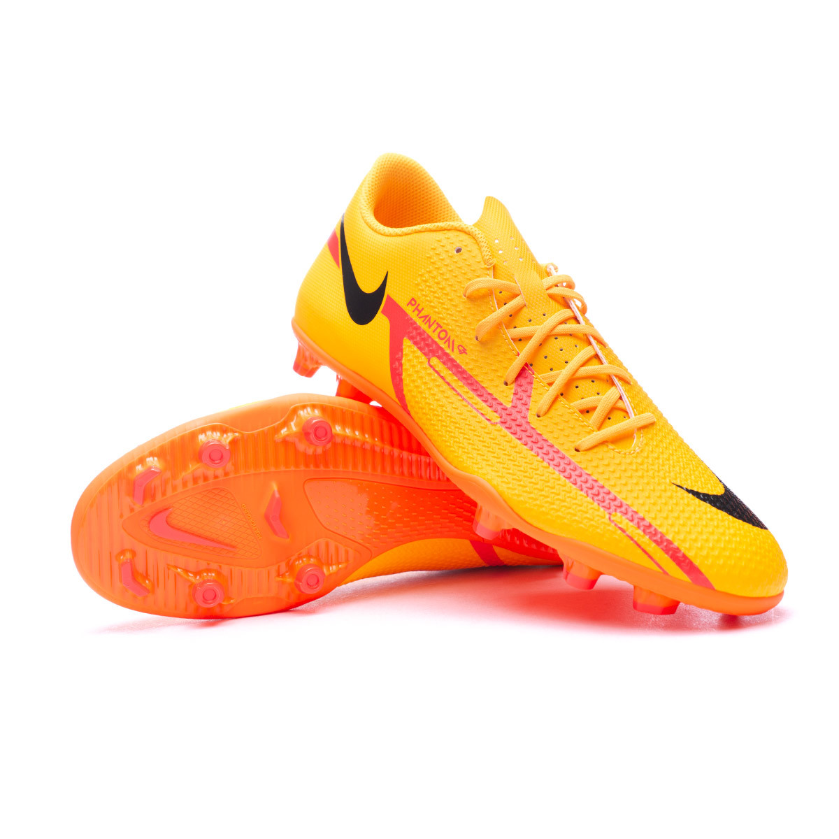 de Nike Phantom GT2 Club FG/MG Laser Orange-Black-Total - Emotion