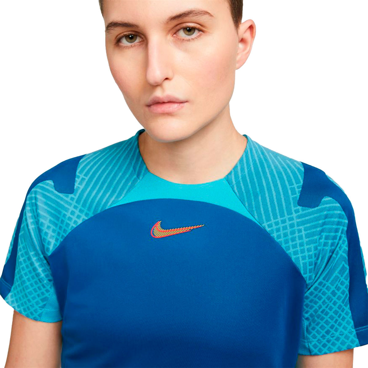CAMISETA NIKE COURT MUJER DRI-FIT NEW YORK - NIKE - Mujer - Ropa | Tennispro