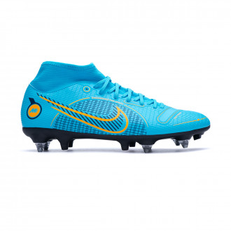 nike boots with metal studs