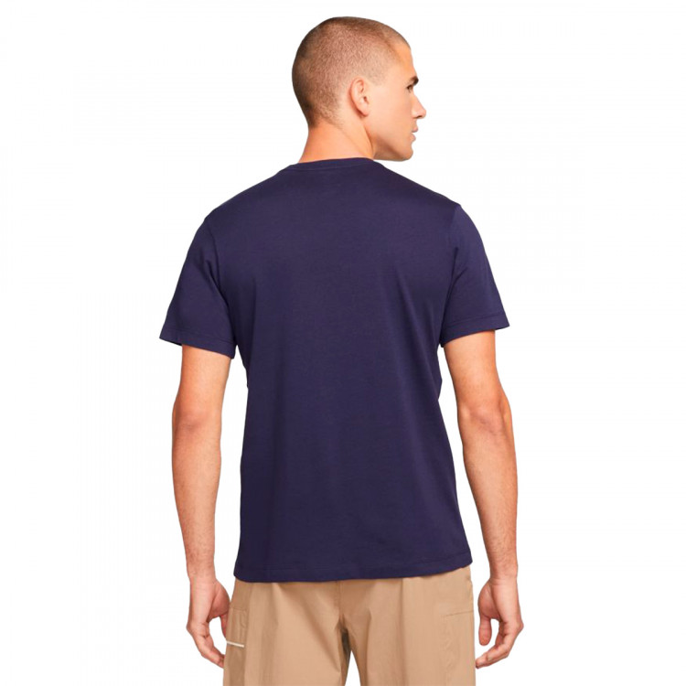 camiseta-nike-chelsea-fc-fanswear-2021-2022-pride-of-london-blackened-blue-1.jpg
