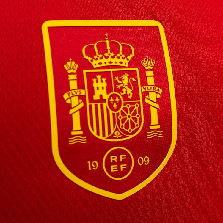 camiseta-adidas-espana-primera-equipacion-2021-2022-mujer-scarlet-4.jpg