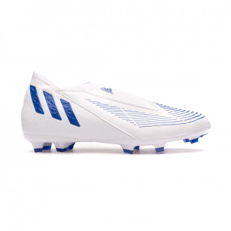 predator football boot