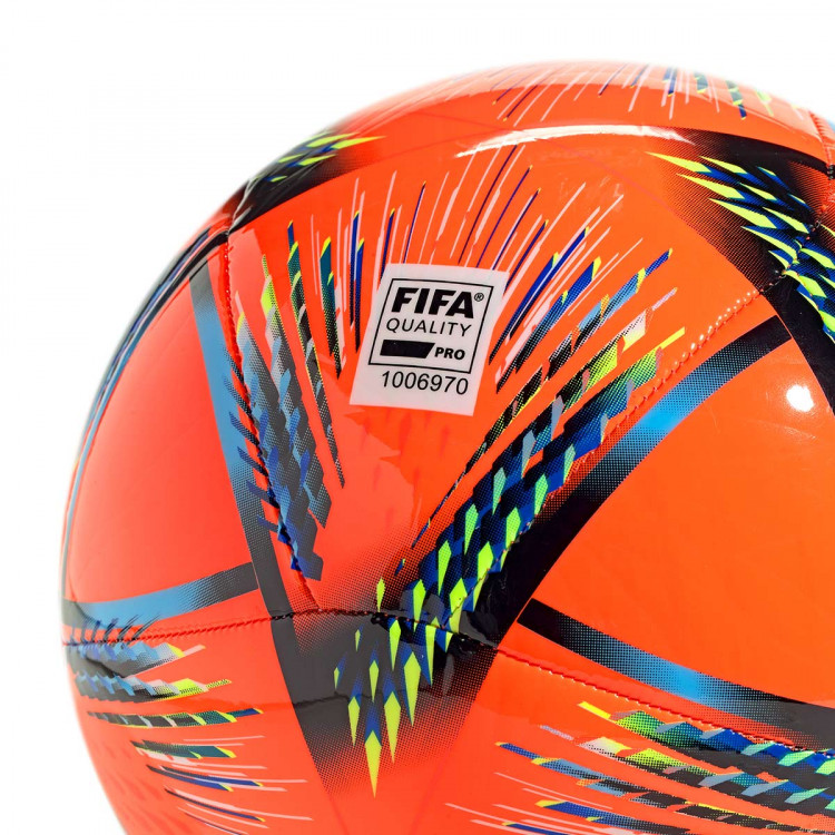 balon-adidas-fifa-world-cup-qatar-2022-pro-beach-solar-orange-black-pantone-2.jpg