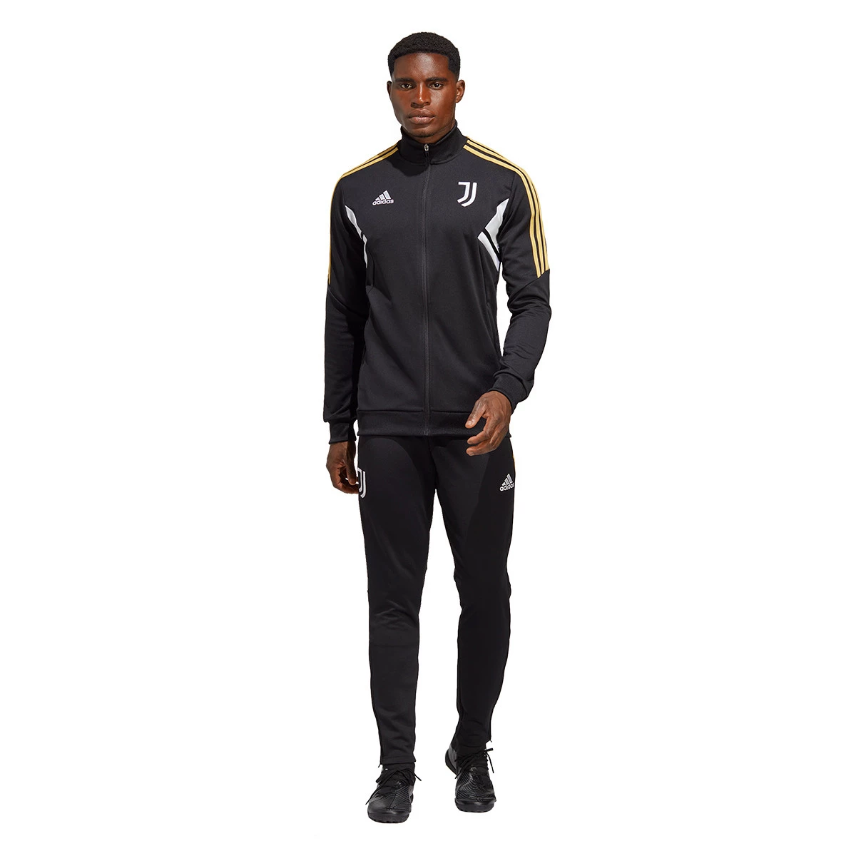 Chandal cheap adidas nike