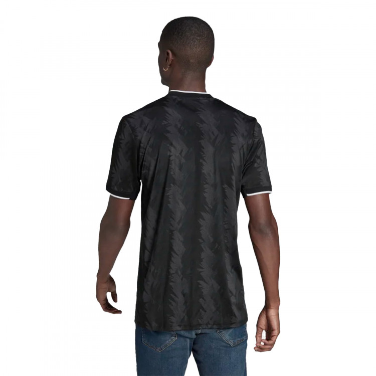 camiseta-adidas-juventus-fc-segunda-equipacion-2022-2023-black-white-carbon-2.jpg