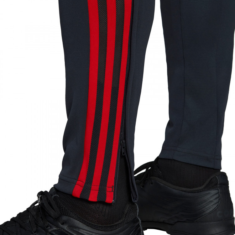 pantalon-largo-adidas-fc-bayern-de-munich-training-2022-2023-night-grey-4.jpg