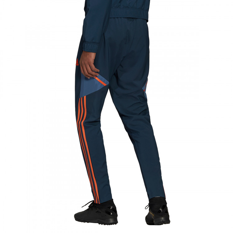 pantalon-largo-adidas-manchester-united-fc-training-2022-2023-crew-navy-2.jpg