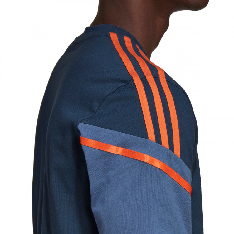 camiseta-adidas-manchester-united-fc-training-2022-2023-crew-navy-5.jpg