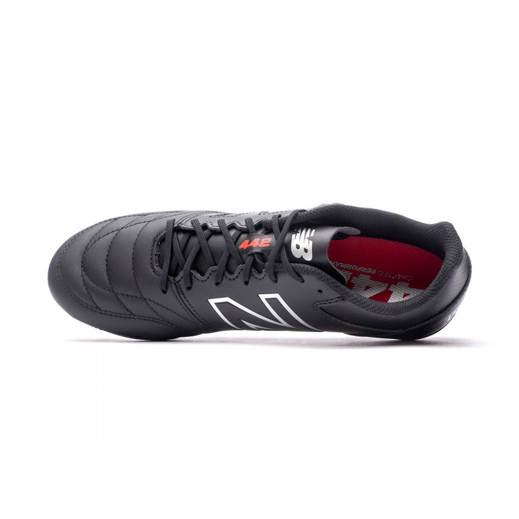 bota-new-balance-442-v2-team-leather-fg-negro-4