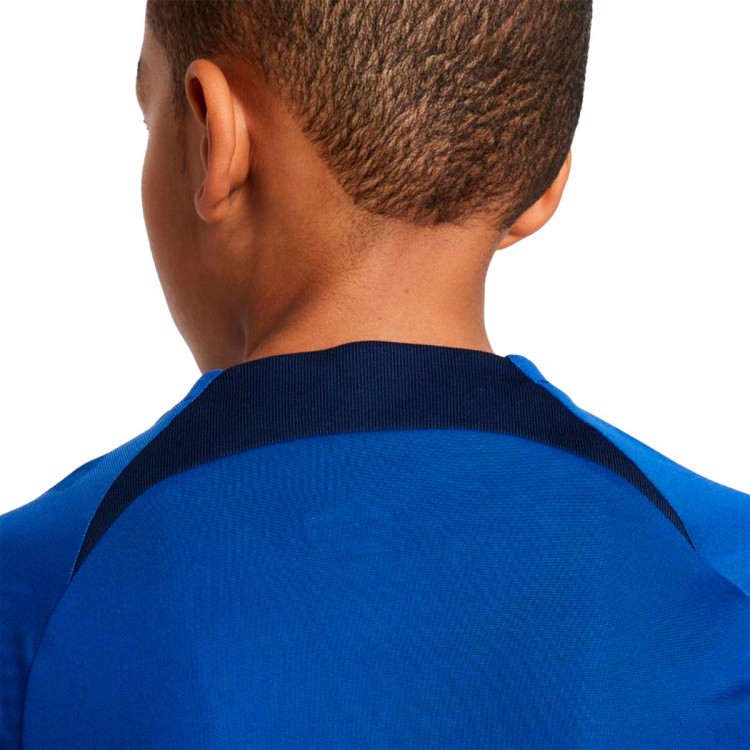 camiseta-nike-chelsea-fc-training-2022-2023-nino-rush-blue-college-navy-4.jpg