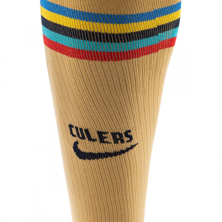 medias-nike-fc-barcelona-segunda-equipacion-stadium-2022-2023-club-gold-3.jpg