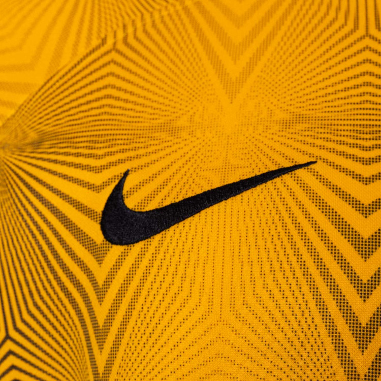 camiseta-nike-kaizer-chiefs-primera-equipacion-stadium-2022-2023-taxi-3.jpg