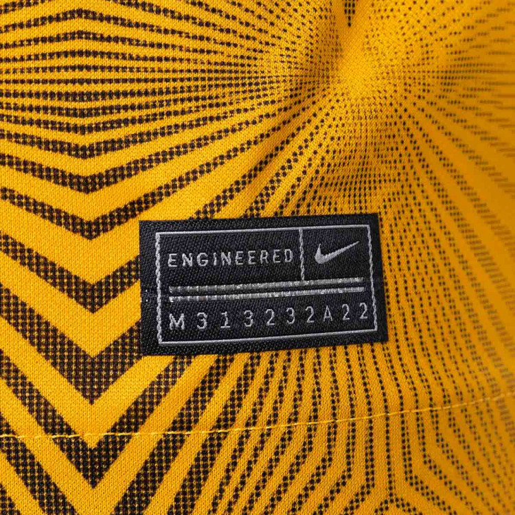camiseta-nike-kaizer-chiefs-primera-equipacion-stadium-2022-2023-taxi-4.jpg