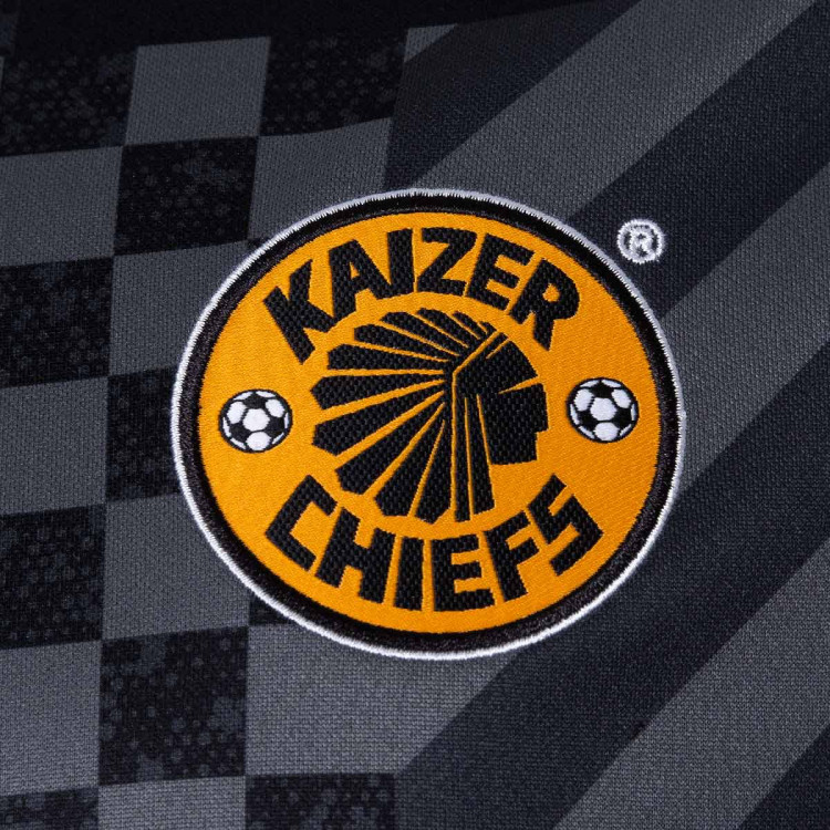 camiseta-nike-kaizer-chiefs-pre-match-2022-2023-black-2.jpg