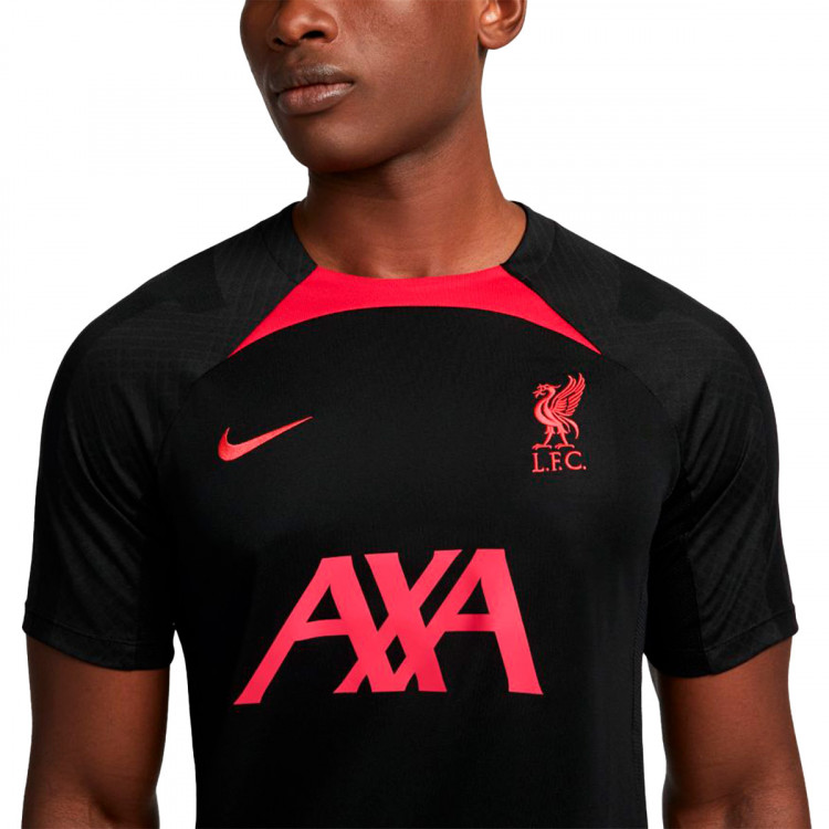 camiseta-nike-liverpool-fc-training-2022-2023-black-siren-red-2.jpg